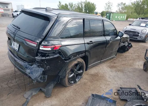 2024 Jeep Grand Cherokee Altitude X 4X4 z USA, uszkodzony, nr VIN 1C4RJHAG2RC263357